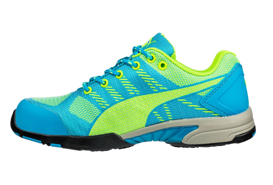 Buty ochronne Puma Celerity Knit Blue Low S1P z boku, widoczna przewiewna cholewka z dzianiny